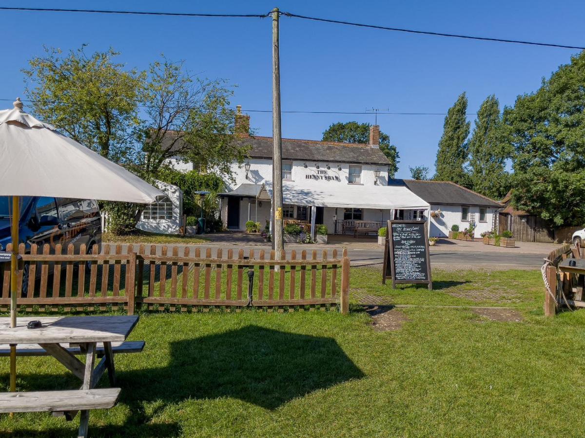 Putts Cottage Hidden Away At The End Of A Cart Track, Happily Lost サドベリー エクステリア 写真